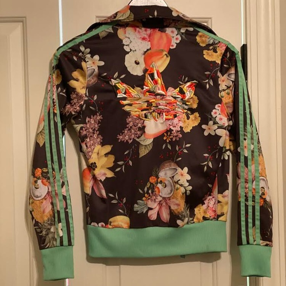 adidas originals jacket xs